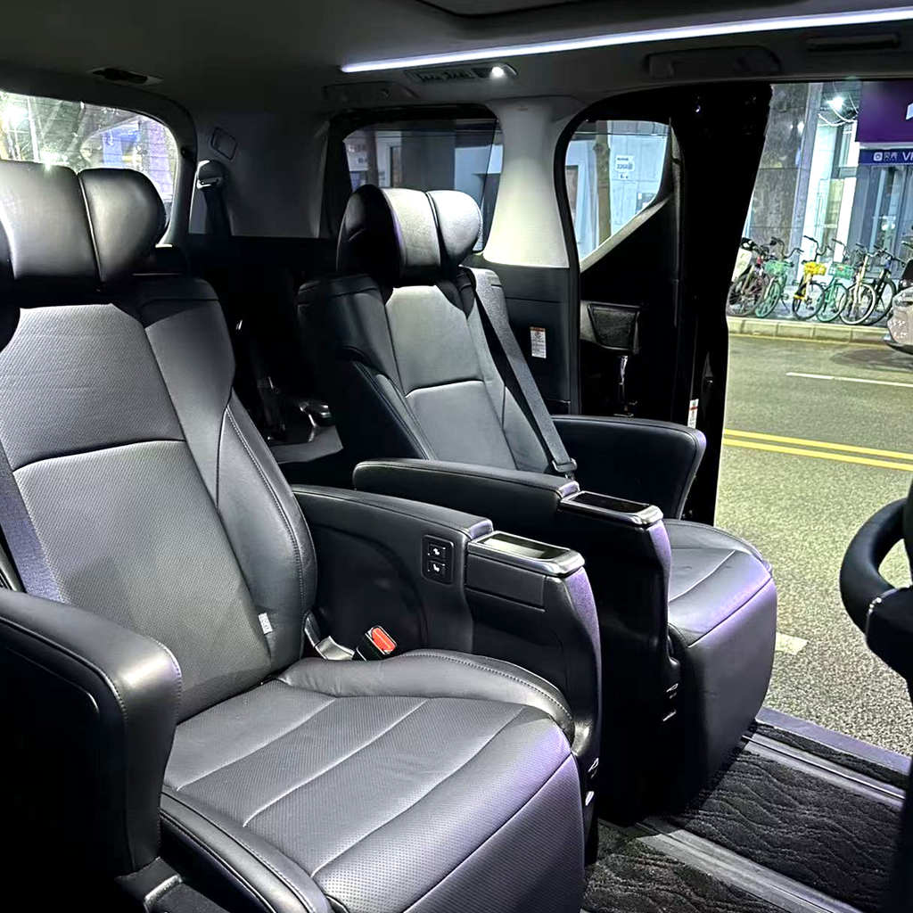 深圳出发香港跨境包車【中港车7座埃爾法商務車兩地牌车带司机】